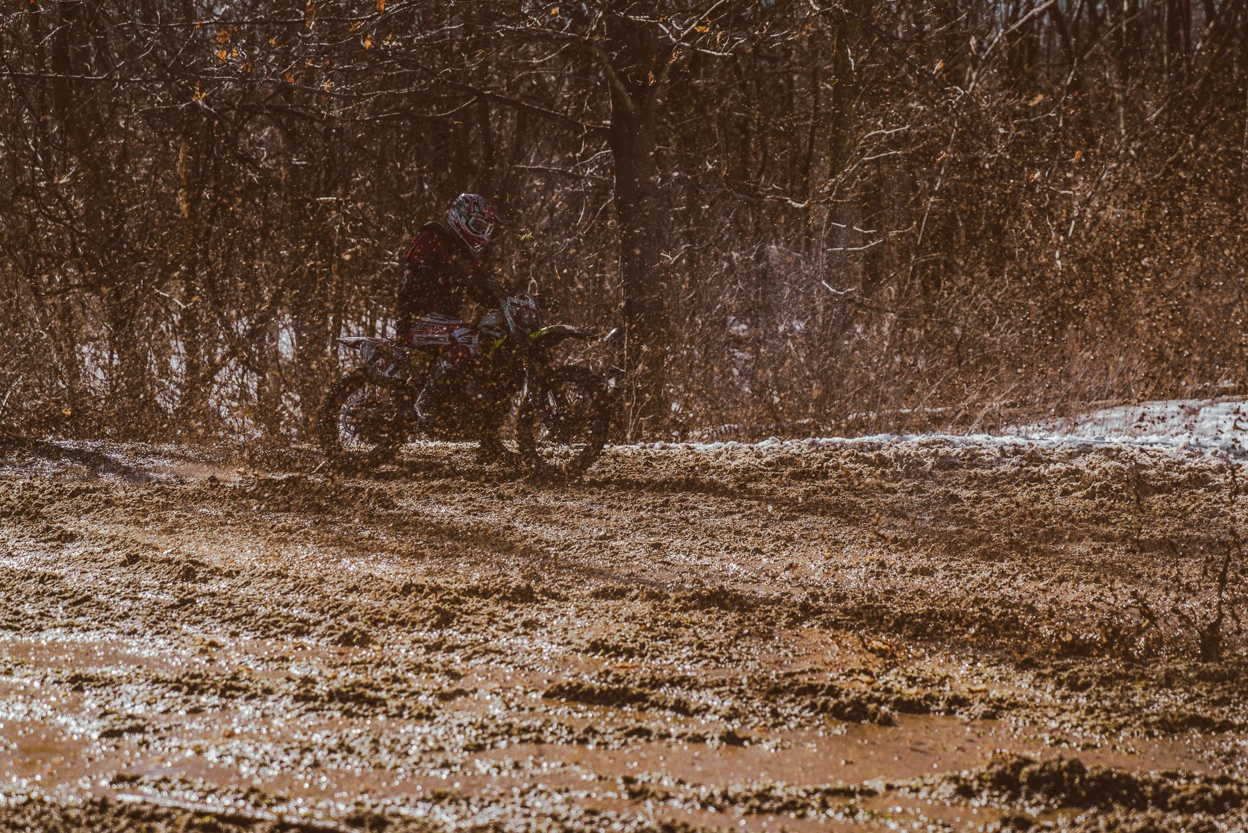 Grand Prix de Snow - mud was flying in every direction