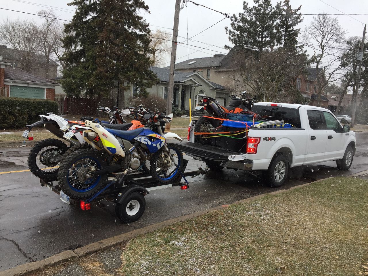 And they're off. Three amigos plus a backup KTM 950SE.