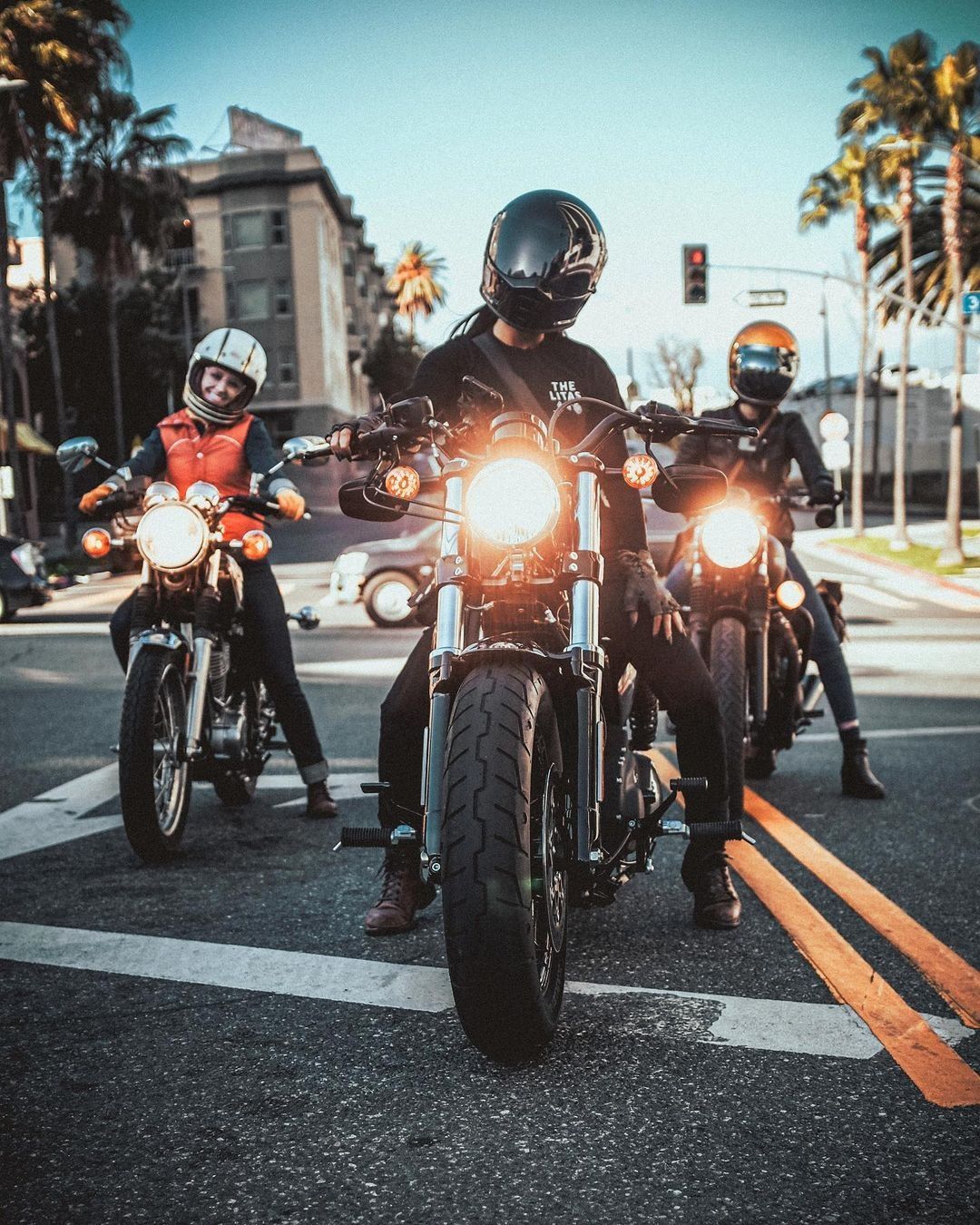 Group riding can be done safely. Photo credit: Instagram @eatsleepride.app and @atbribiesca